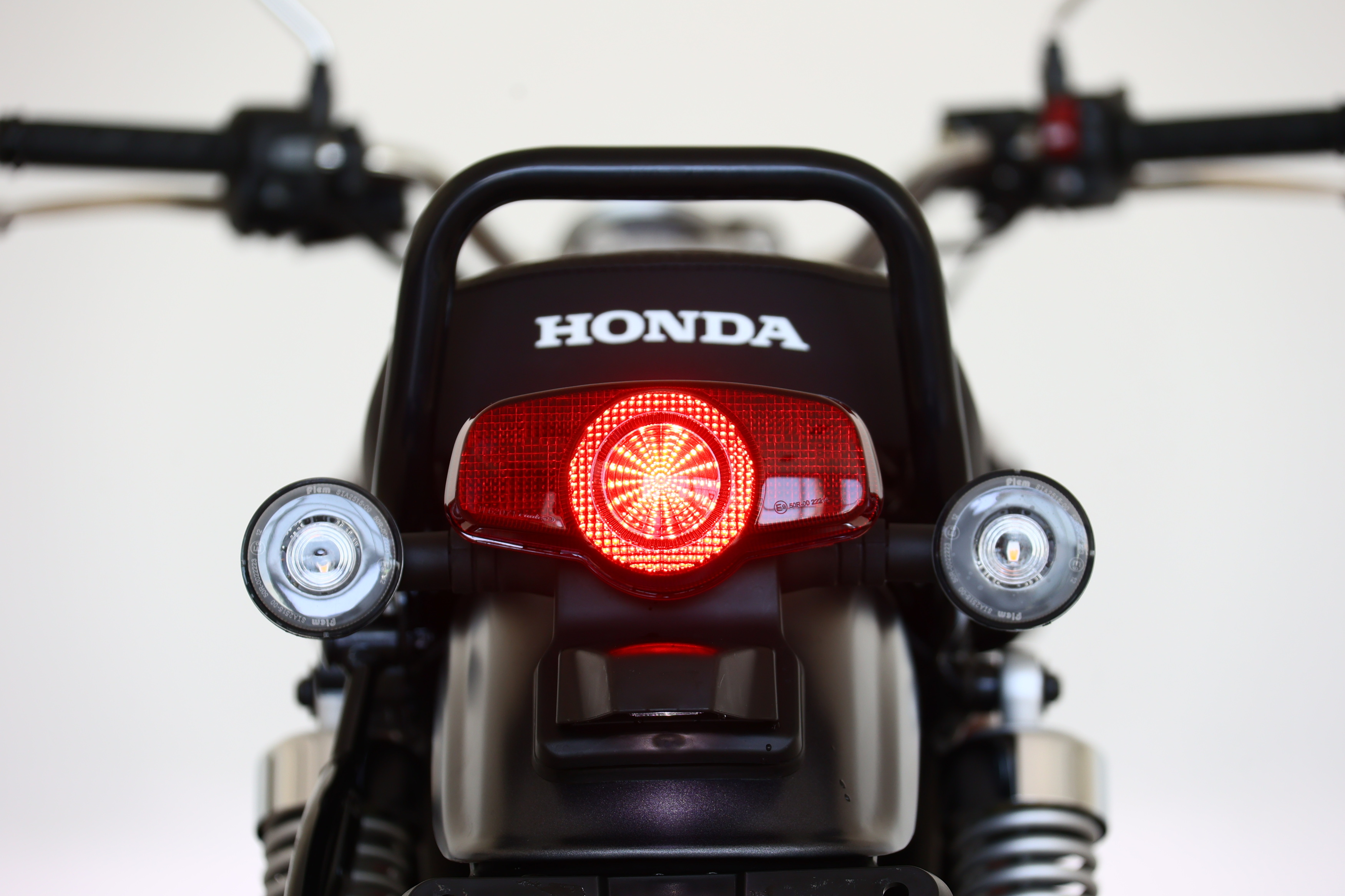 Особенности H’ness CB350