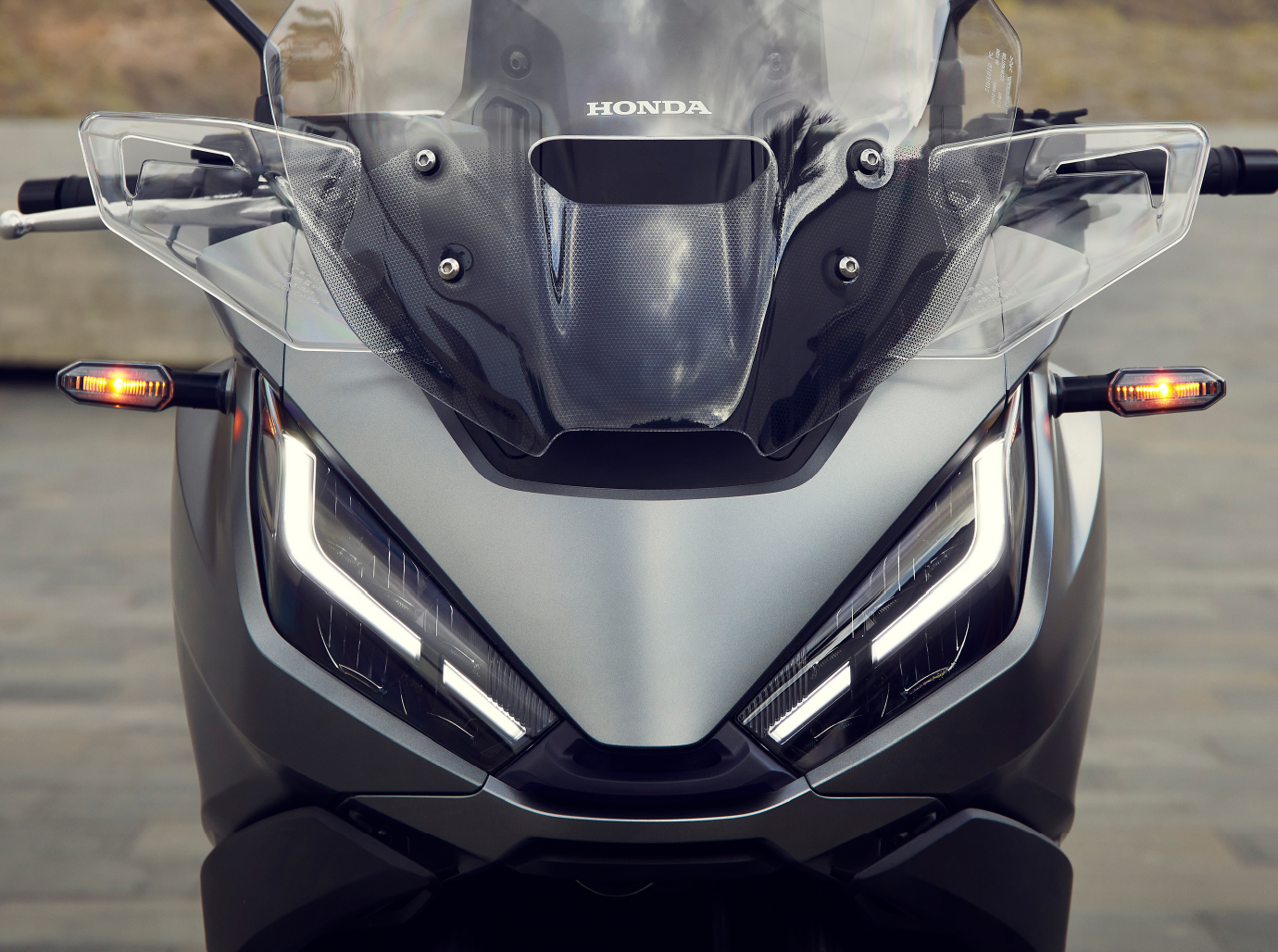 Преимущества NT1100