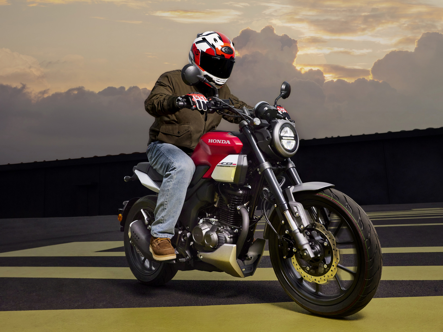 Преимущества CB190TR