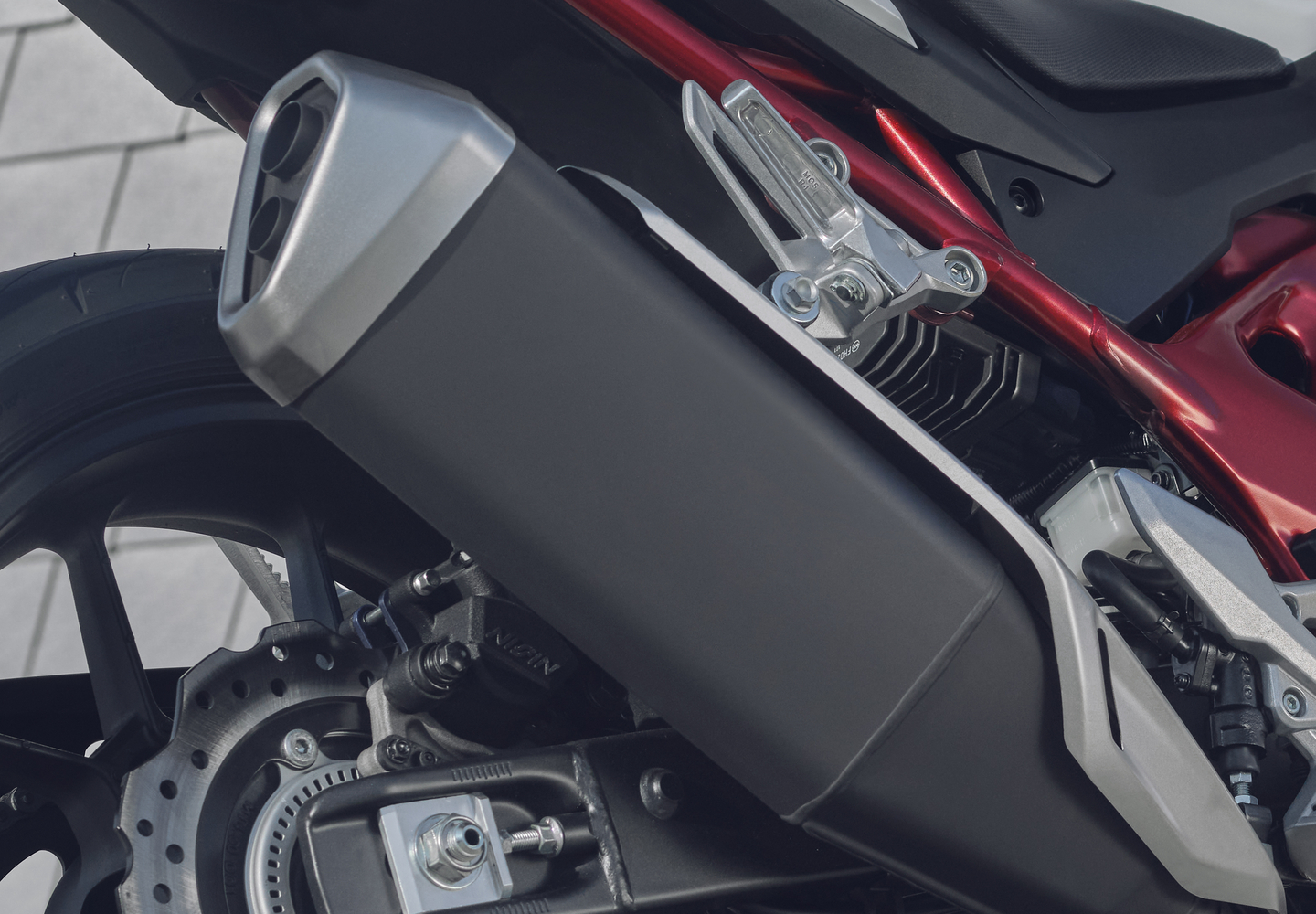 Преимущества CB750 HORNET 