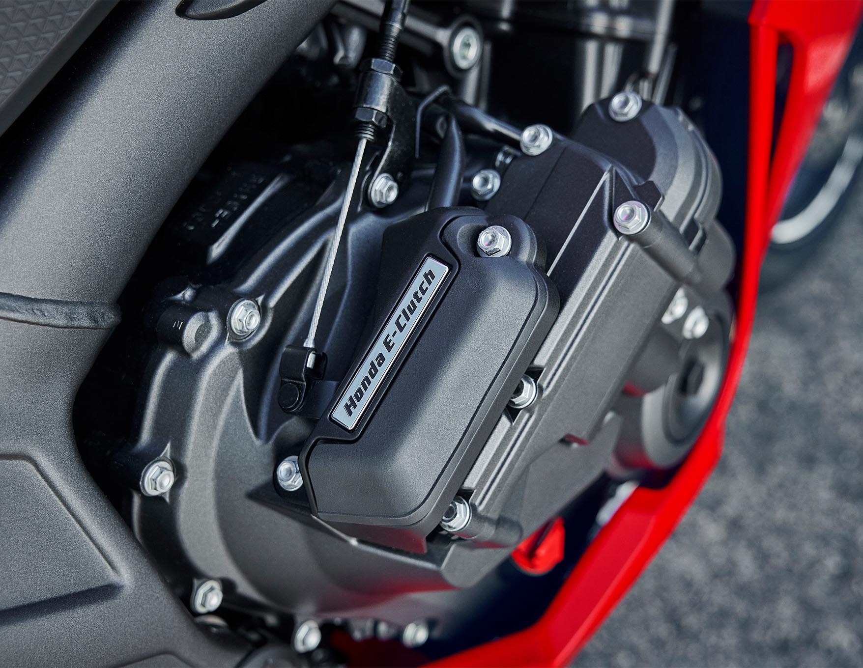 Преимущества 2025 CBR 650R ABS