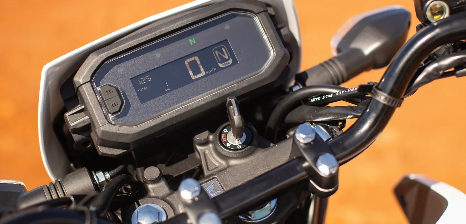 Преимущества XR125L