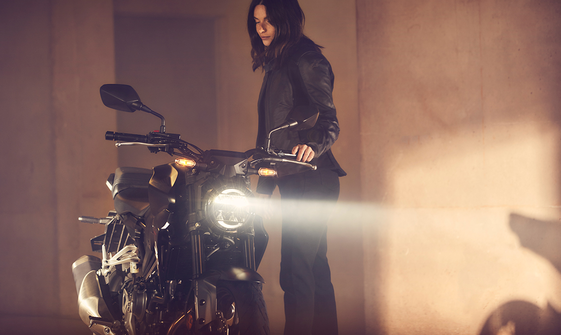 CB300R 2022