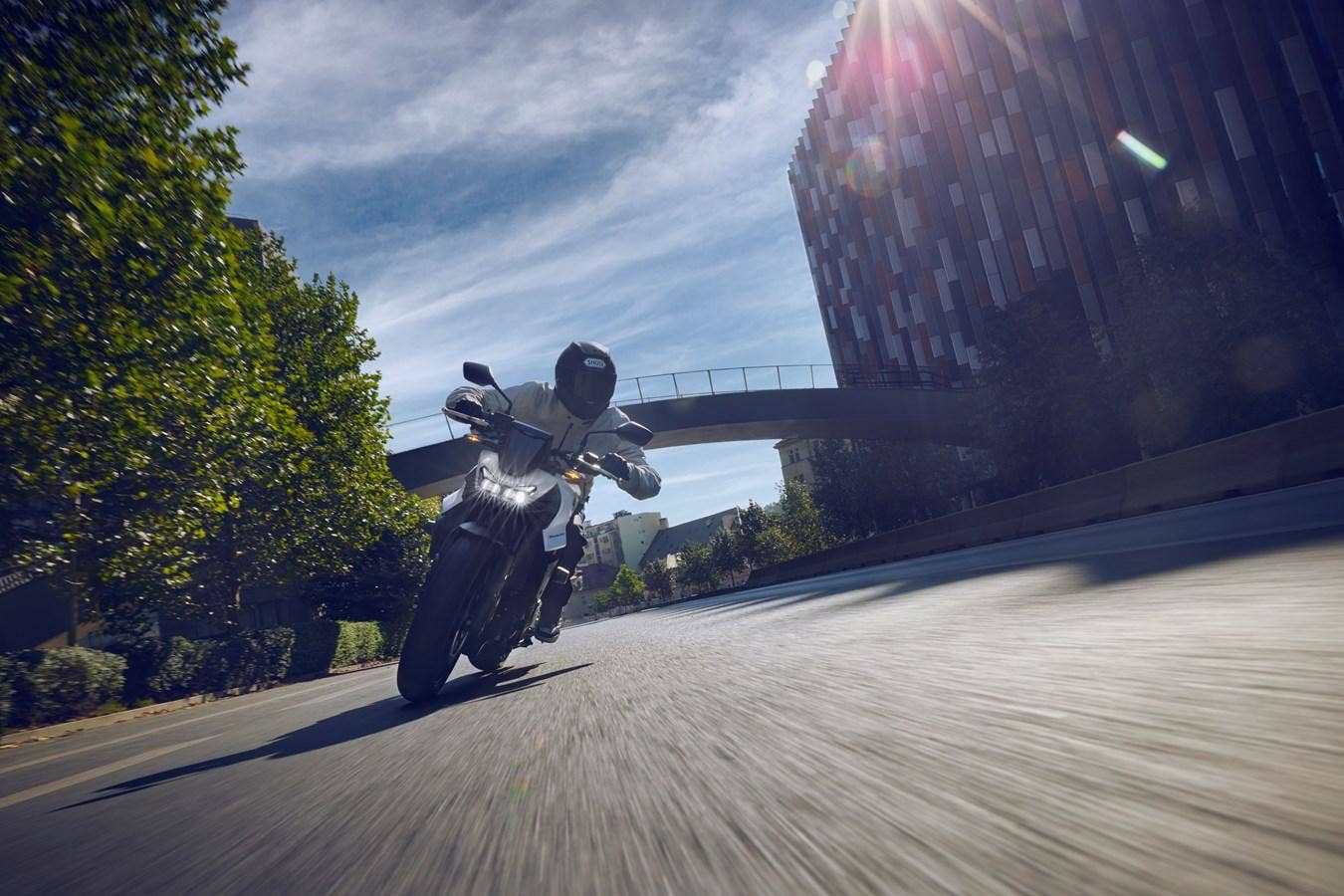 Преимущества CB750 HORNET 