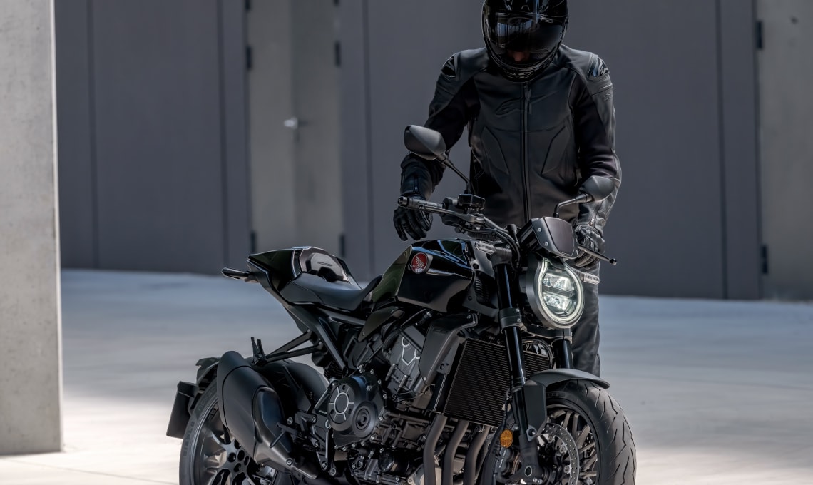 Мотоцикл honda cbr 1000. Смотреть фото Мотоцикл honda cbr 1000. Смотреть картинку Мотоцикл honda cbr 1000. Картинка про Мотоцикл honda cbr 1000. Фото Мотоцикл honda cbr 1000