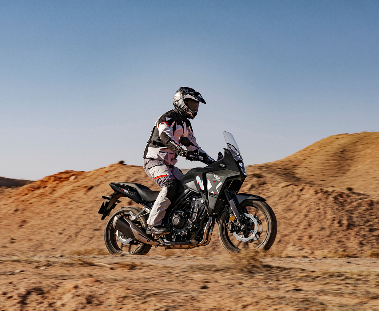 Особенности NX400