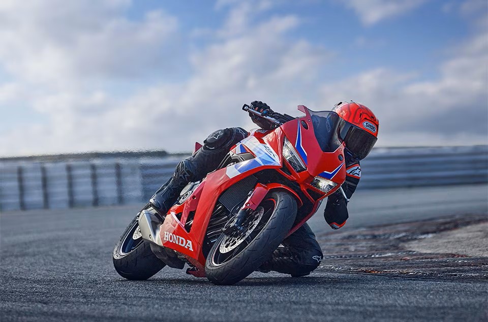 2025 CBR 650R ABS