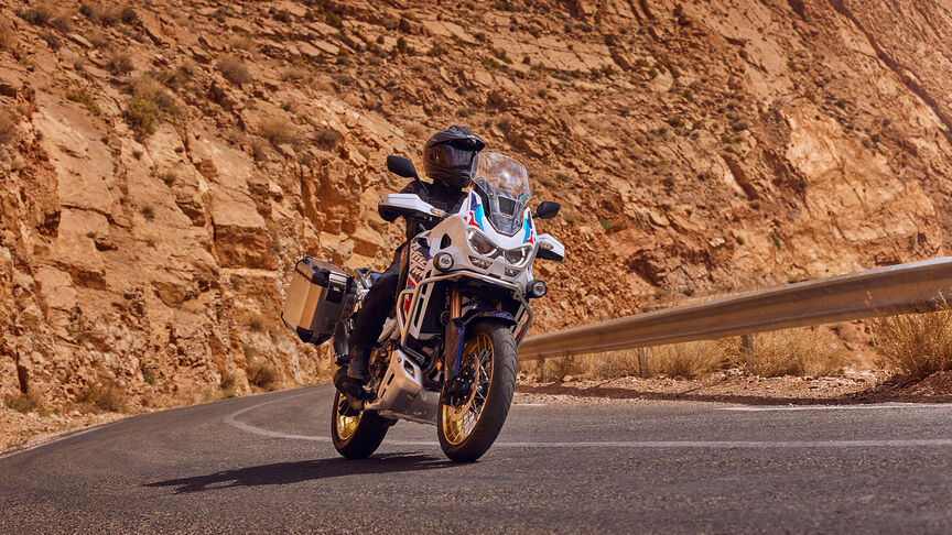 Преимущества Africa Twin Adventure Sports 2024
